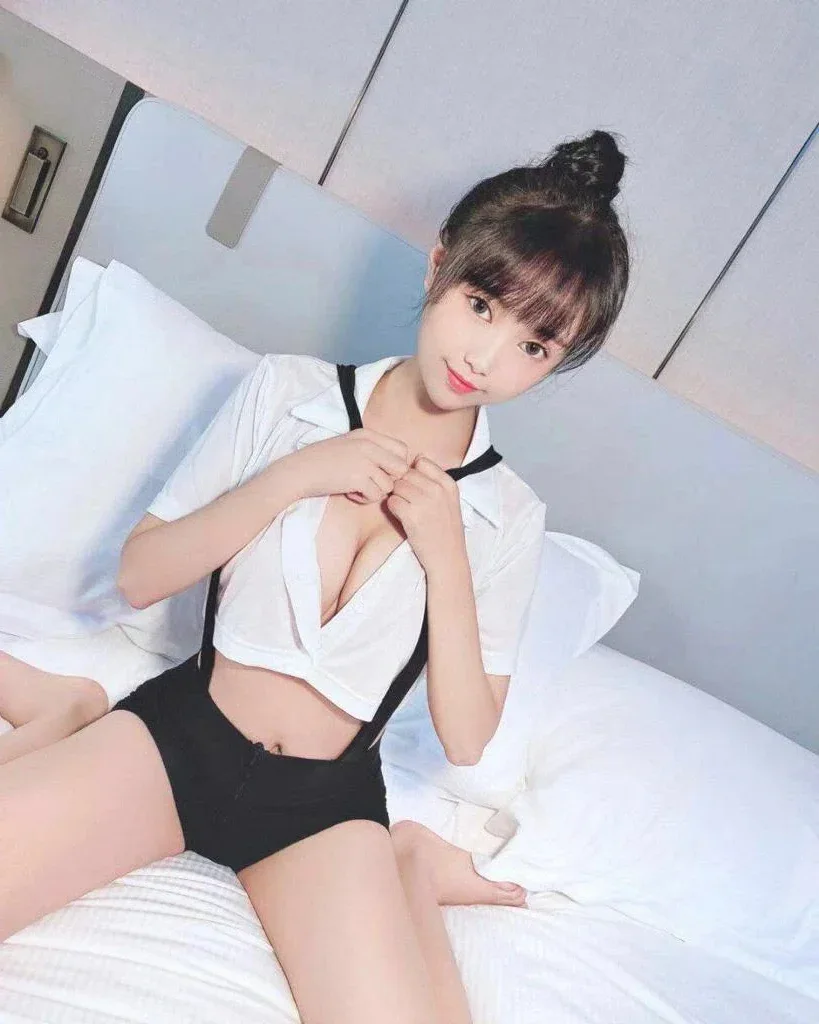 Miss Zara Ishikawa — photo 1