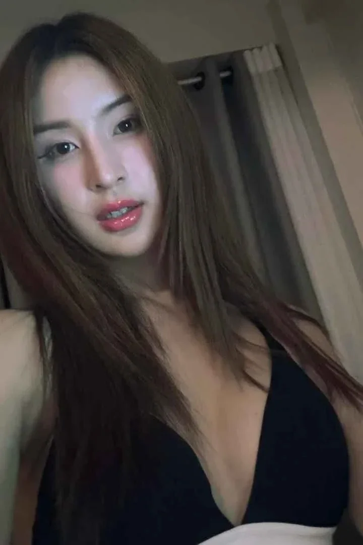 Izzah Latif — photo 3