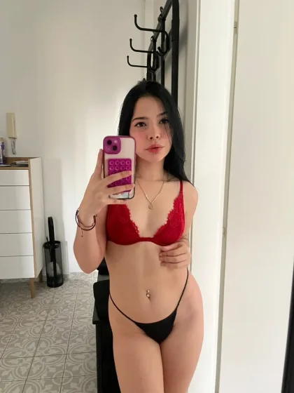 Clara Silva profile photo