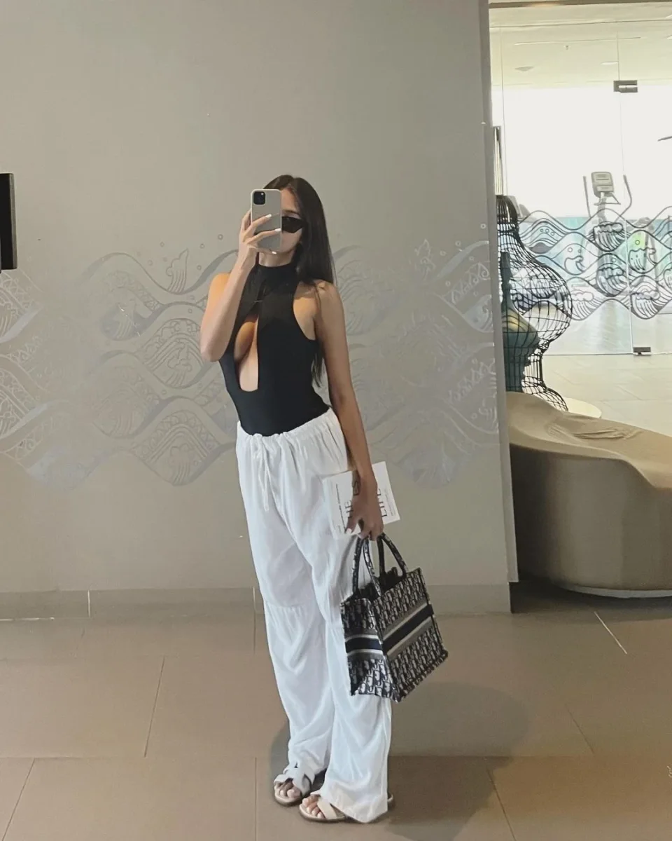Maya Santoso — photo 1