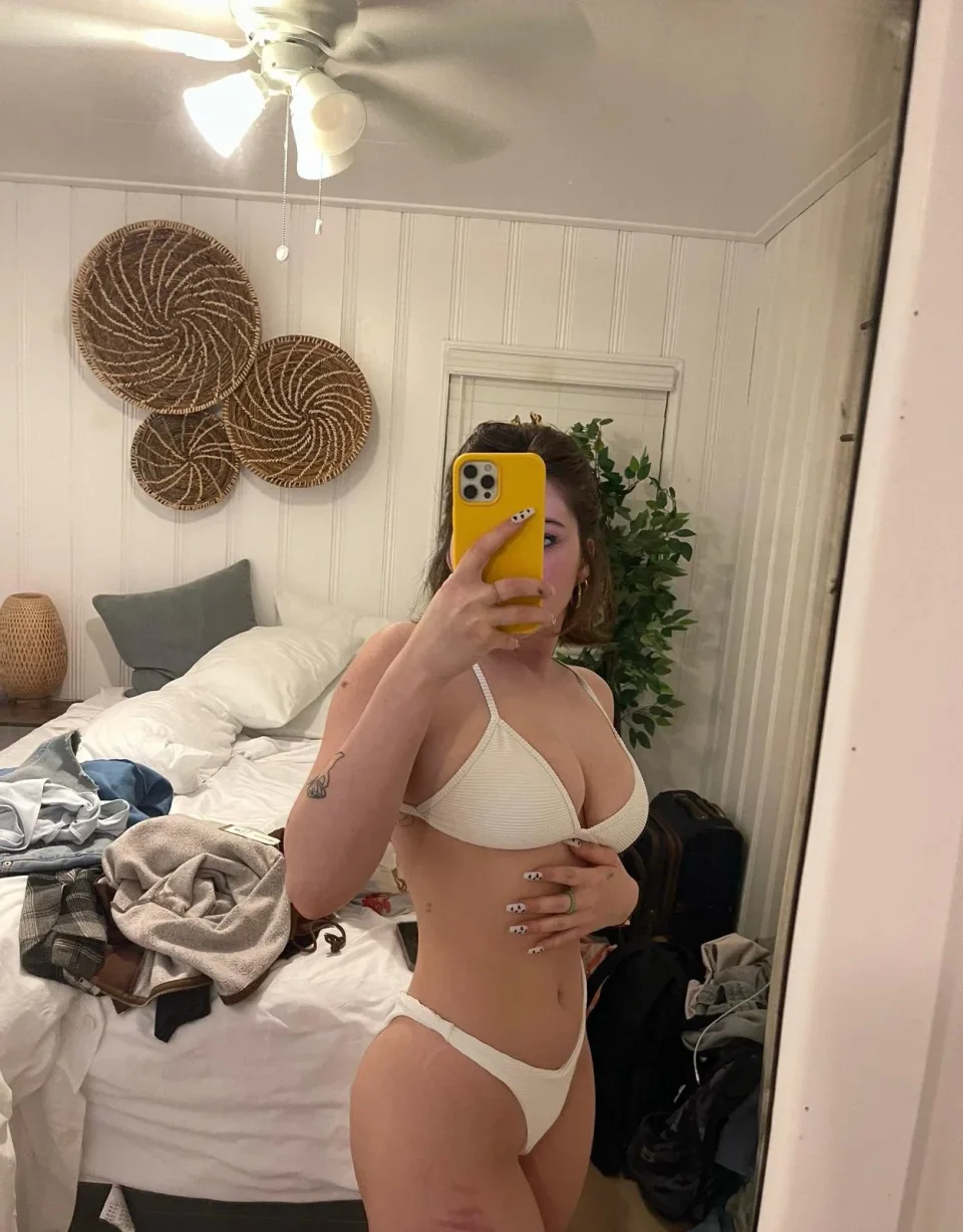 Eva Nolan 🌙 — photo 9