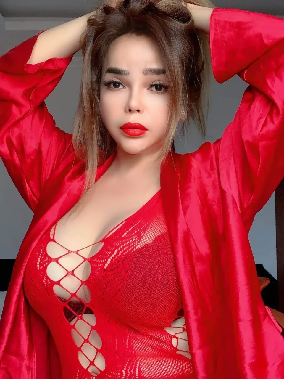 Isla Collins — photo 3