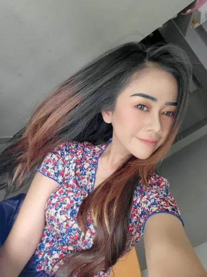 Putri Hidayat profile photo