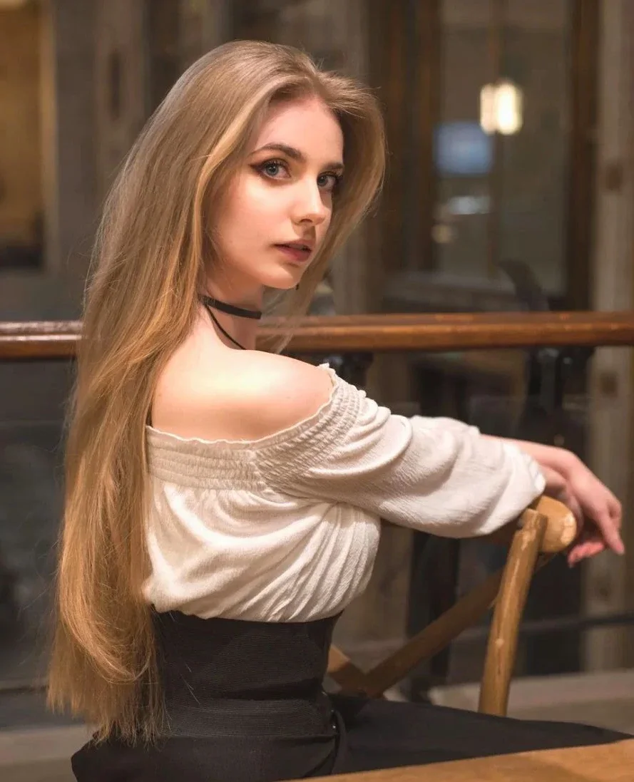 Claire Roux — photo 4
