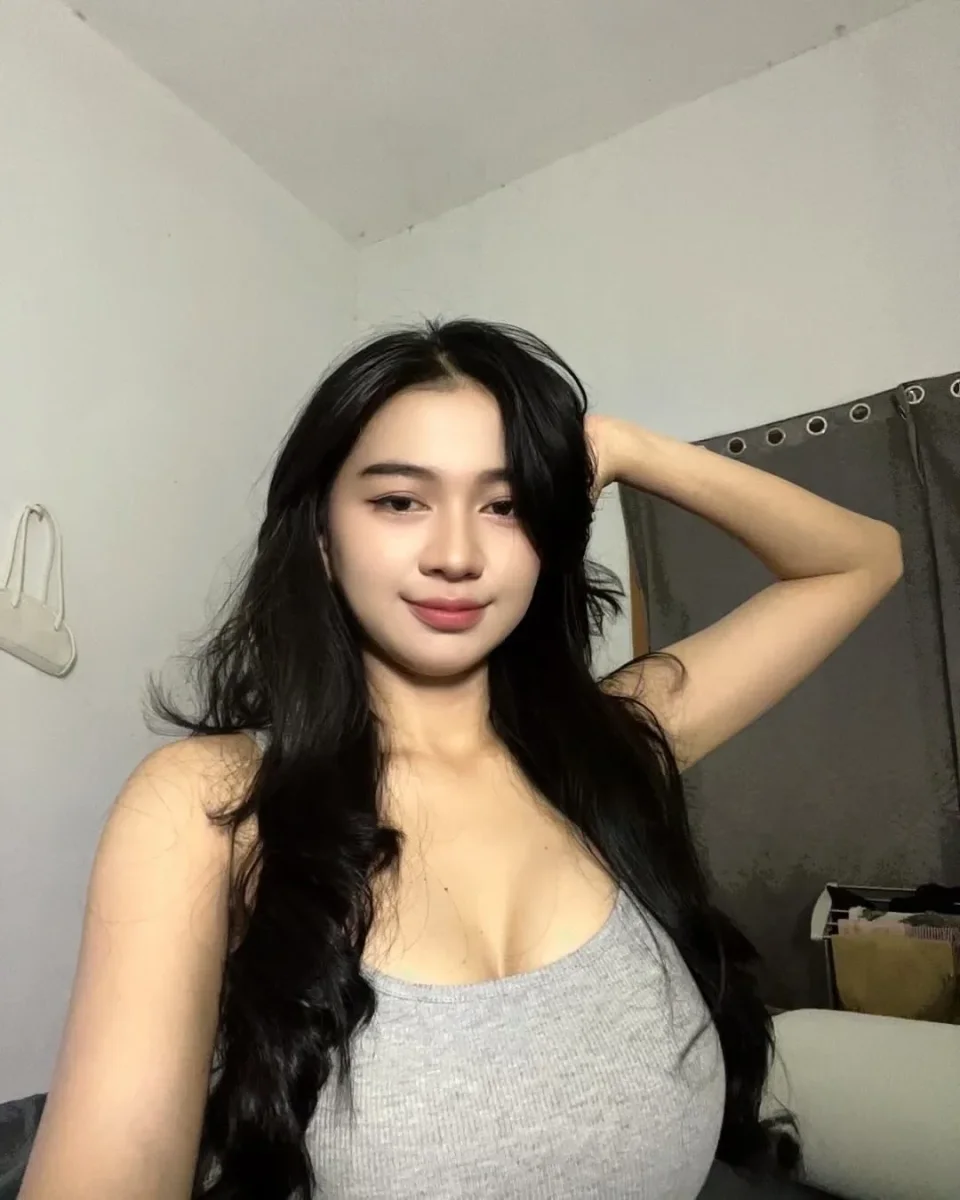 Yuni Utami 🌙 — photo 7