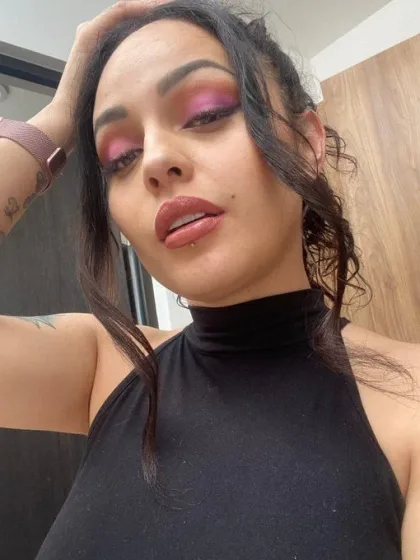 Elena "Candy" 🌙 profile photo