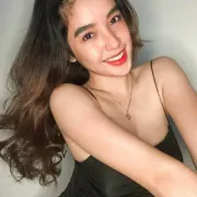 Danica Diaz profile photo, Islands