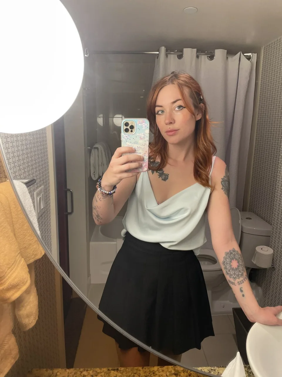 Emma Horvat — photo 7