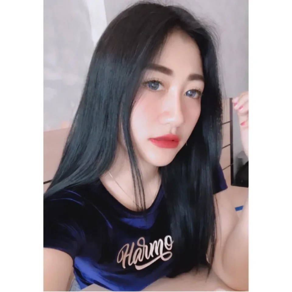 Sinta Tampubolon 🔥 — photo 4