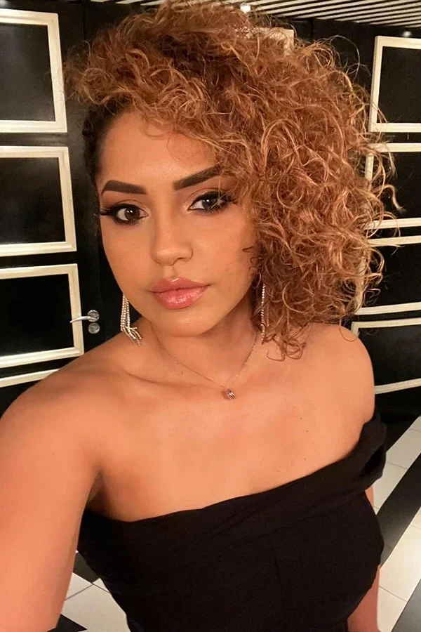 Ella Parker — photo 8