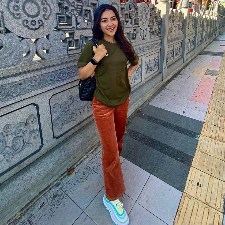 Dewi Widodo — photo 7