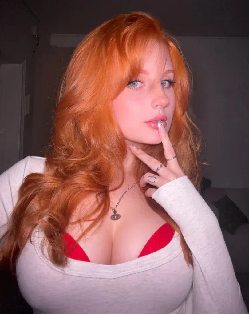 Lana Vos 🔥 — photo 1