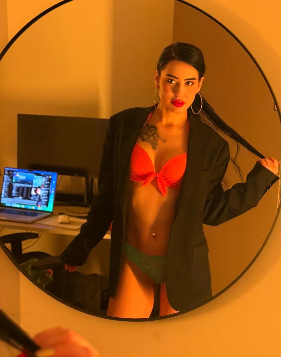 Yasmin Aydin — photo 4