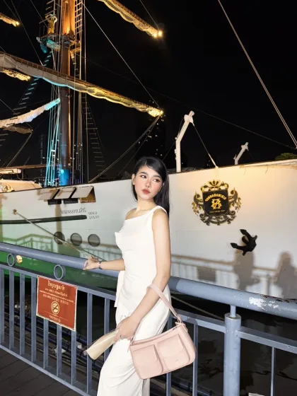 Miss Fern Chaichana profile photo