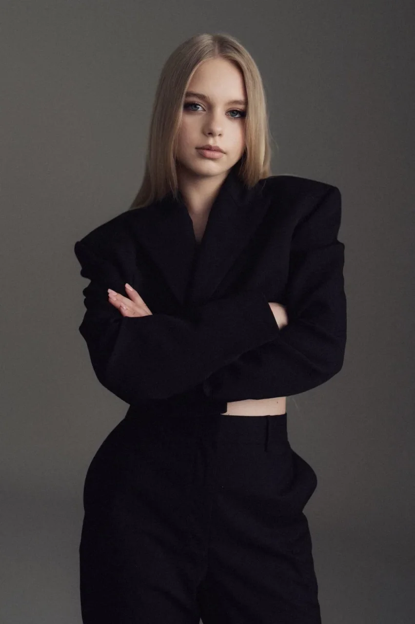 Olivia Taylor — photo 1