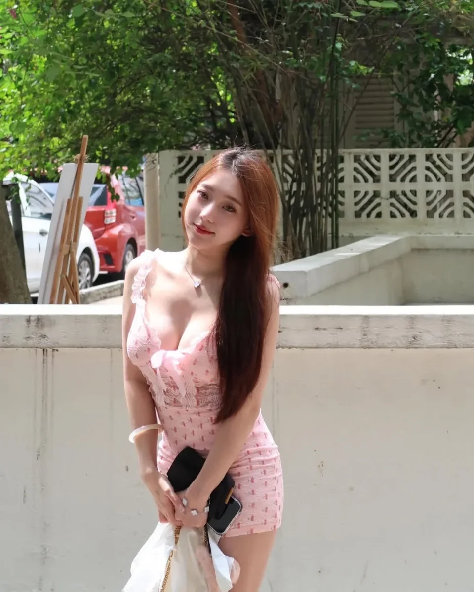 Hesti "Petal" — photo 6