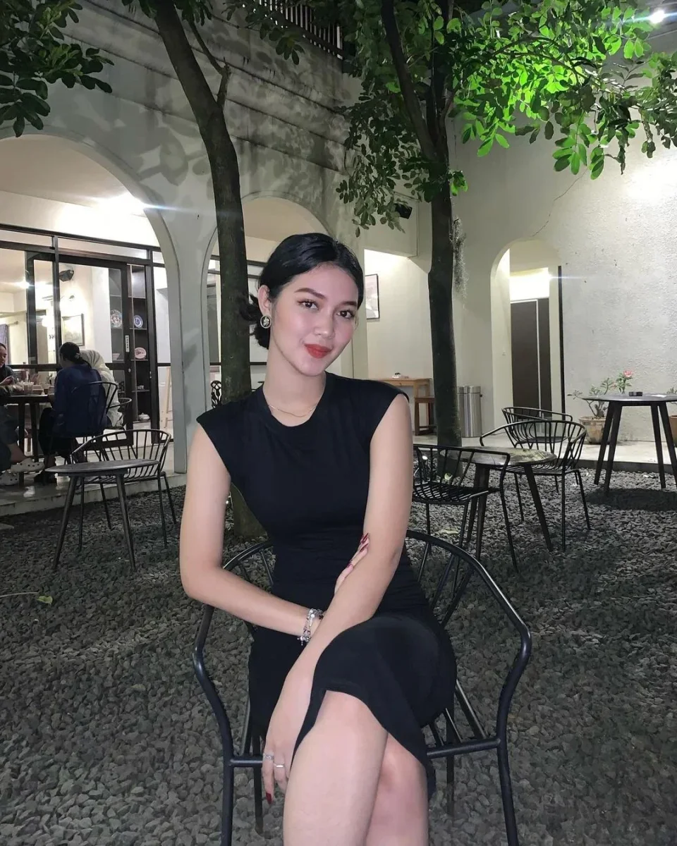 Cantika "Halo" — photo 1